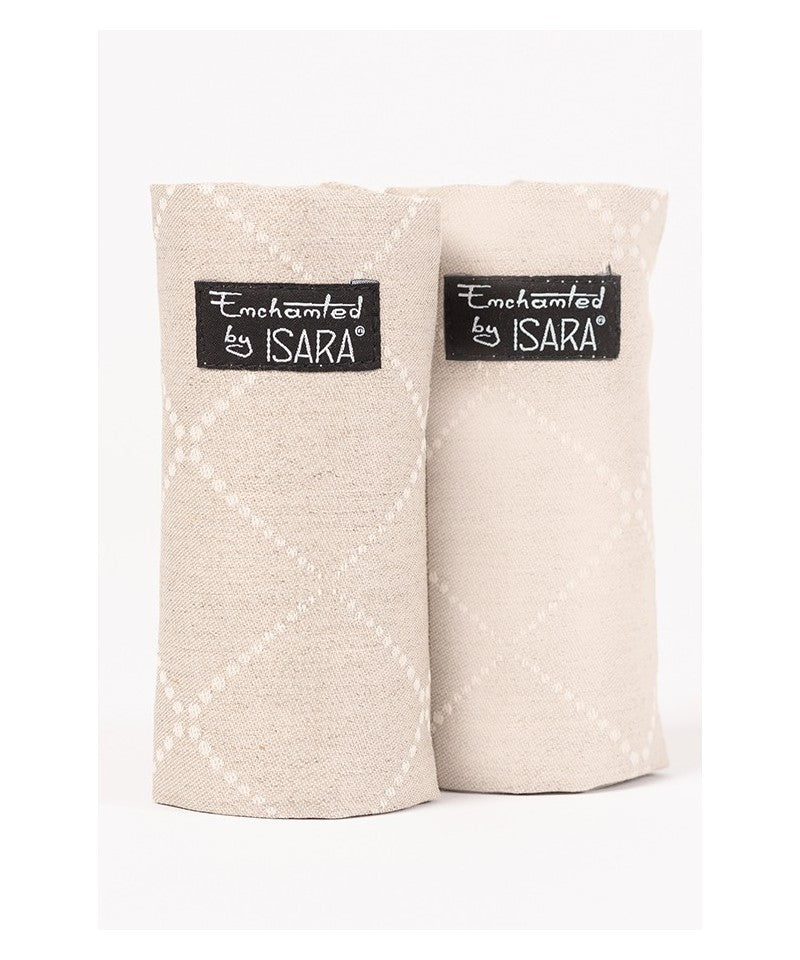 Isara Selebeskyttere, Au Naturel