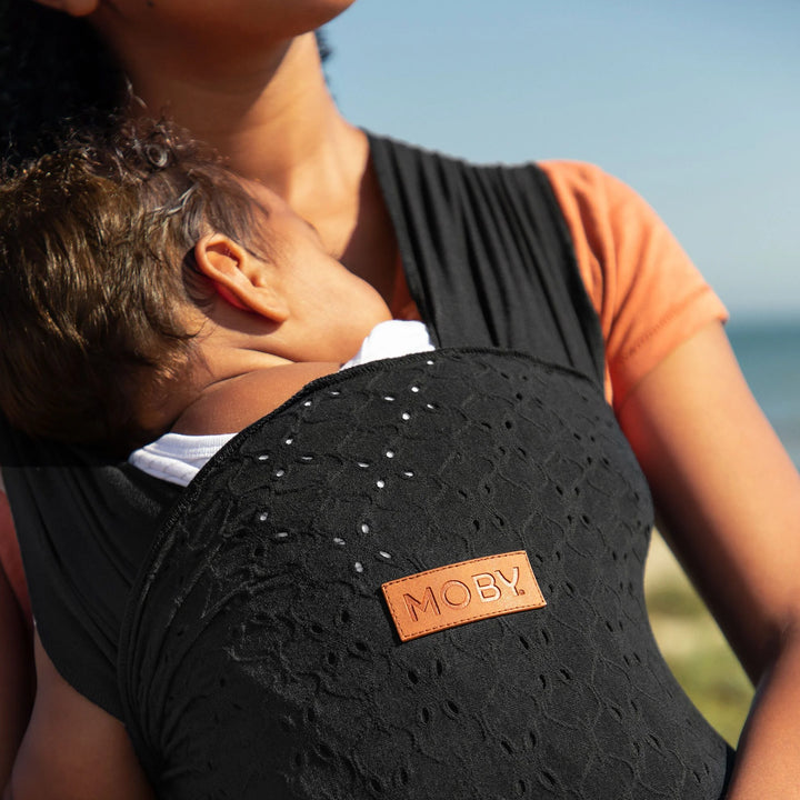 Moby Easy Wrap Carrier, strækvikle-sele, Black Eyelet