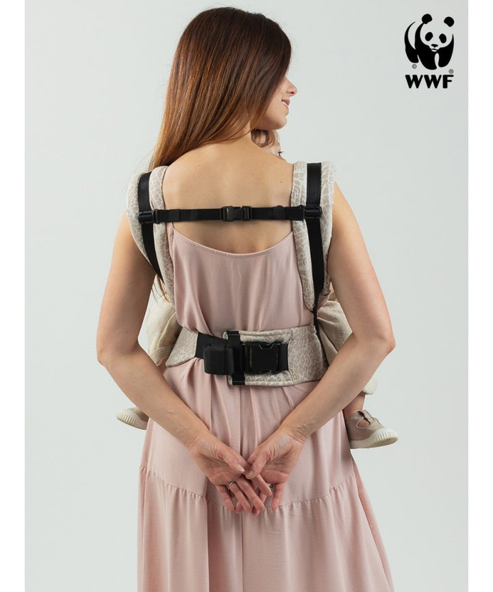 Isara Quick Full Buckle Bæresele, Majestic Ivory Forest