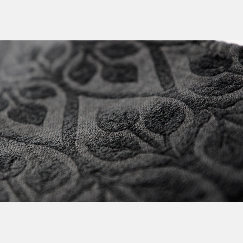 Yaro Fastvikle, La Vita Contra Beach Towel All Black