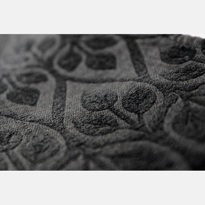 Yaro Fastvikle, La Vita Contra Beach Towel All Black