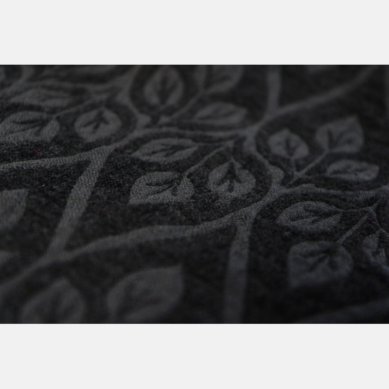 Yaro Fastvikle, La Vita Contra Beach Towel All Black