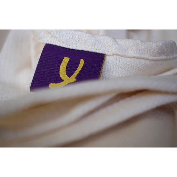 Yaro Ringslynge, Broken Twill 33