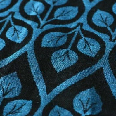 Yaro Fastvikle, La Vita Blue-Black Linen