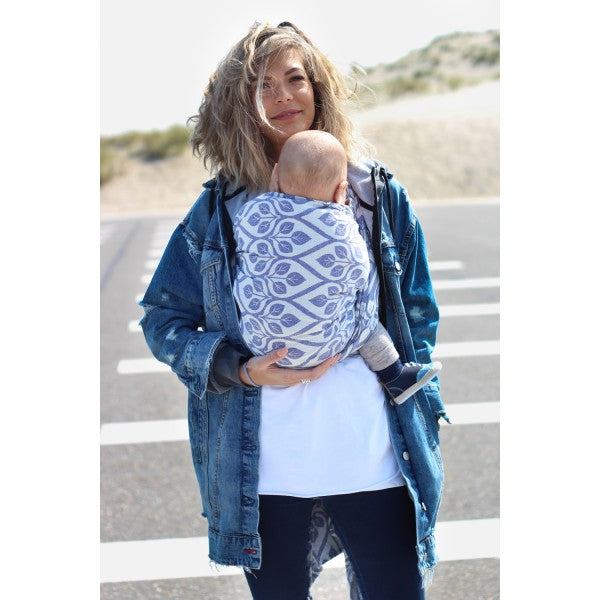 Yaro Fastvikle, La Vita Dark Blue
