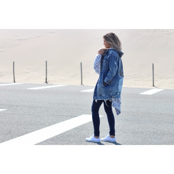 Yaro Ringslynge, La Vita Dark Blue