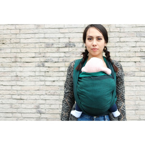 Yaro Ringslynge, Nyfødt, Emerald Black